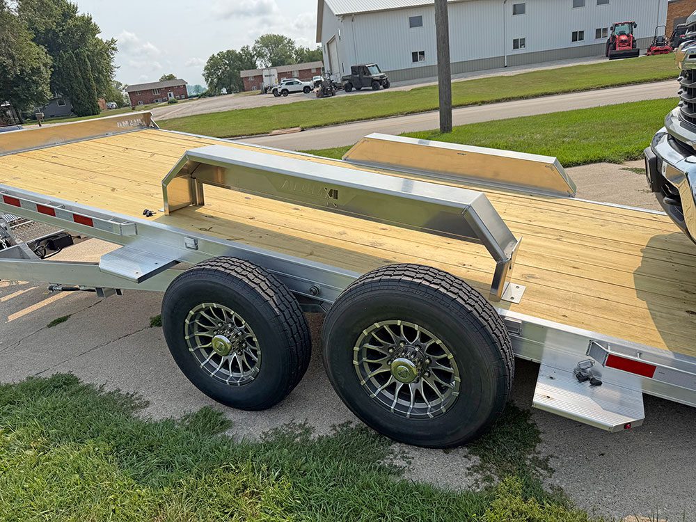 ALW8220-14K-Tilt-removable-fenders ALW8220-14K-Tilt showing removable fenders